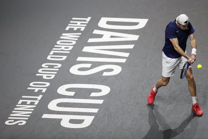 开云-萨拉赫新星败北表现突出，塞尔维亚队前途光明！