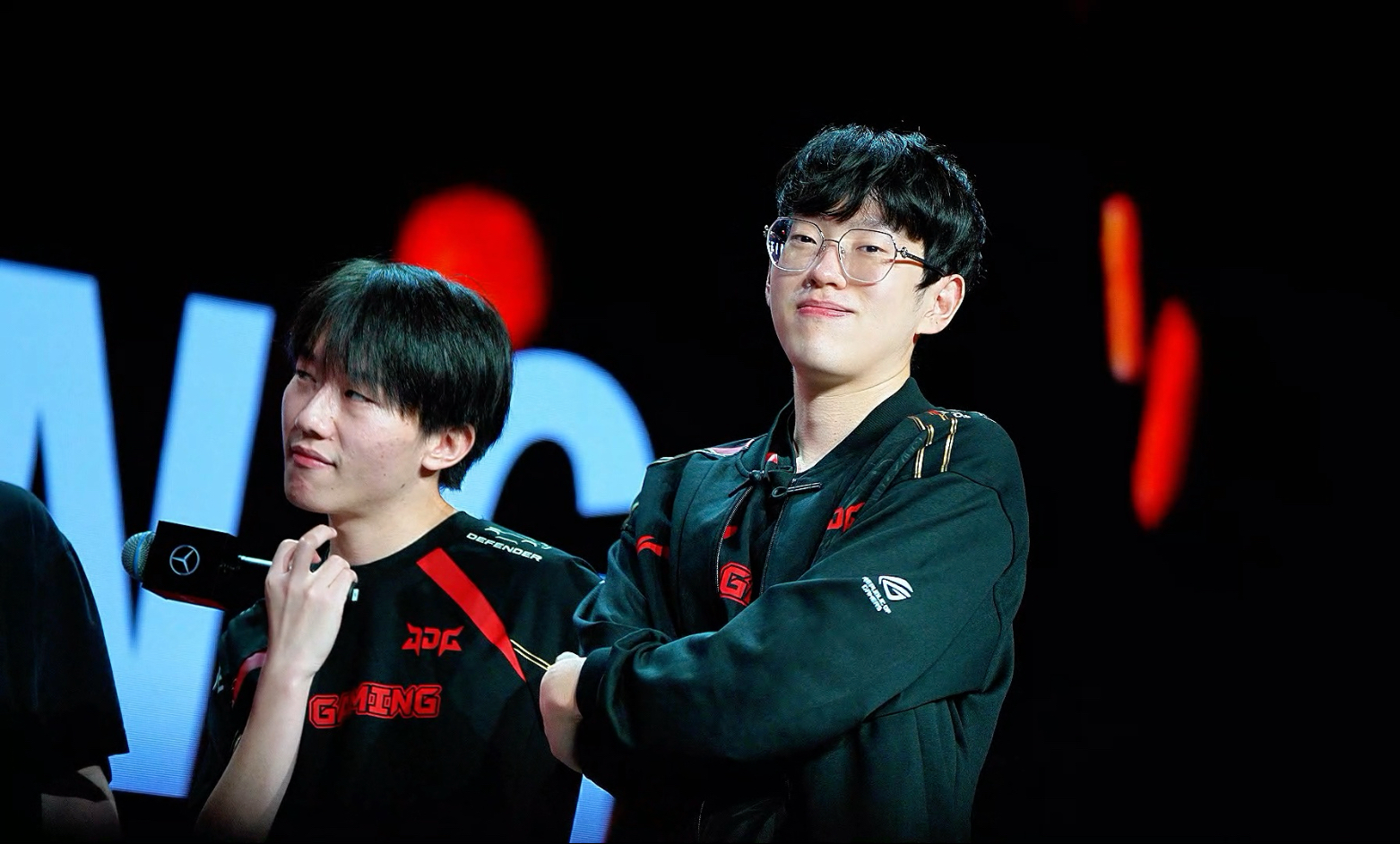 开云体育-Scout重返赛场，持续失利首场状态出色，FPX观众沸腾！的简单介绍