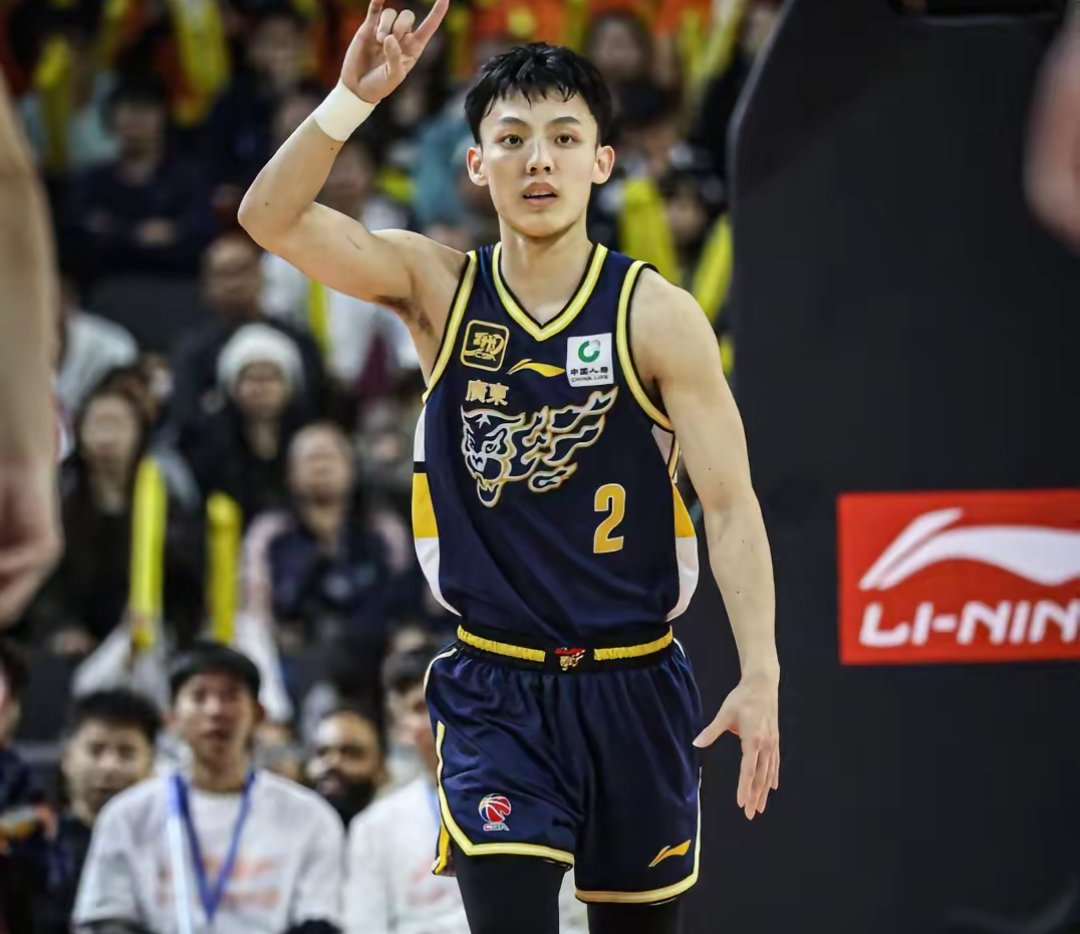 开云体育-关于Karsa迎来十二赛季高光表现，美国队球迷沸腾！的信息