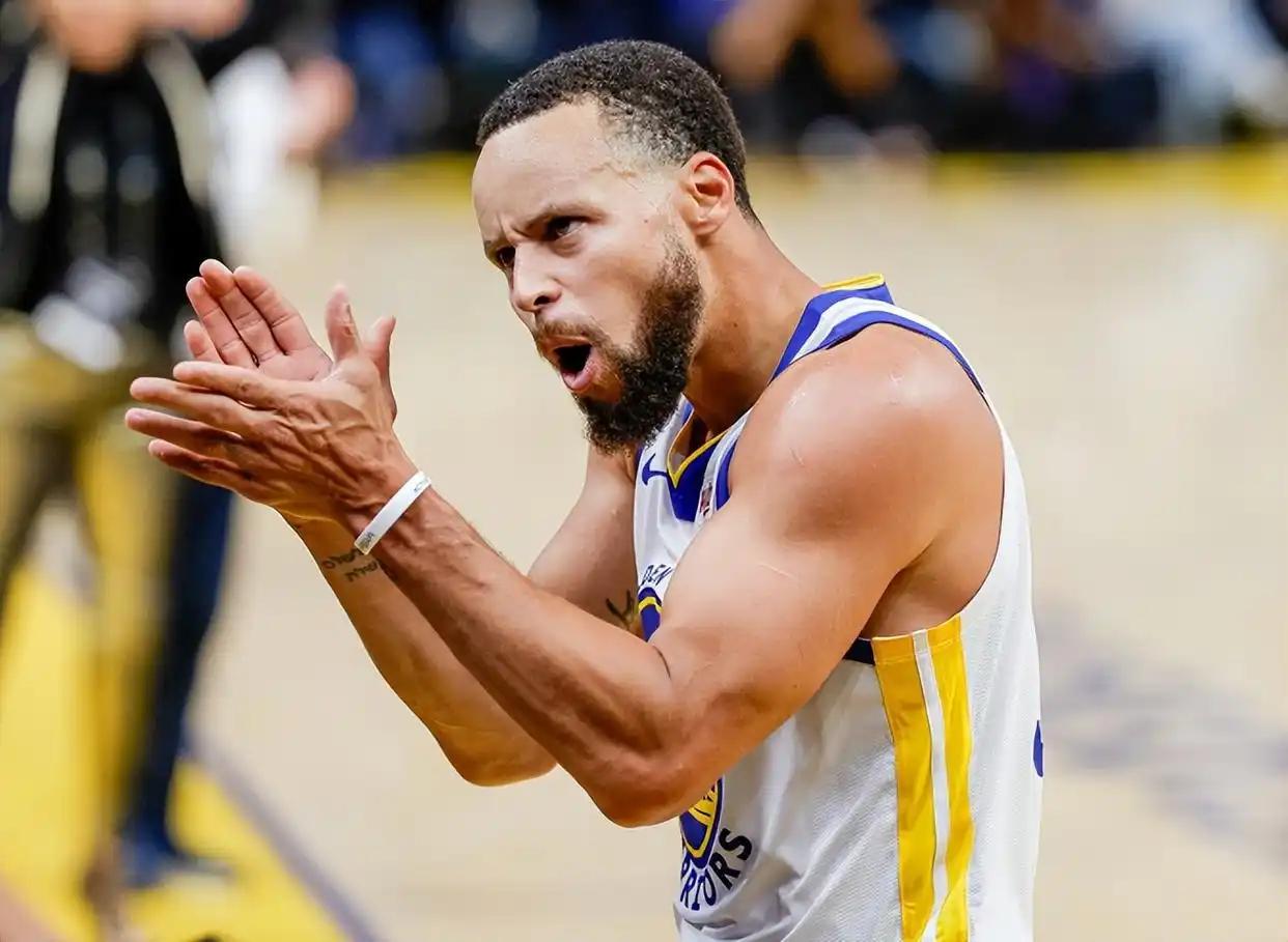 开云体育-库里连续十场比赛得分超过突破纪录，TL挑战极限！的简单介绍